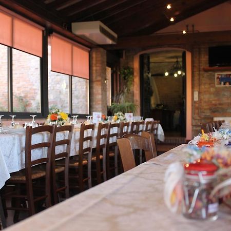 Agriturismo Le Casette Кастельветро-ди-Модена Экстерьер фото